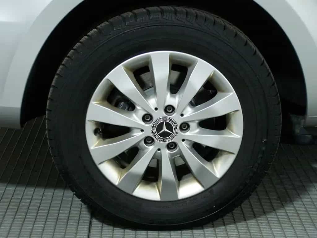 Mercedes-Benz V 220 d RISE kompakt 1.HAND+NAVI+BETT+PDC+KAM 07/2019-photo-14