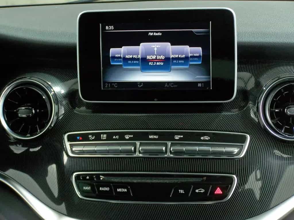 Mercedes-Benz V 220 d RISE kompakt 1.HAND+NAVI+BETT+PDC+KAM 07/2019-photo-7