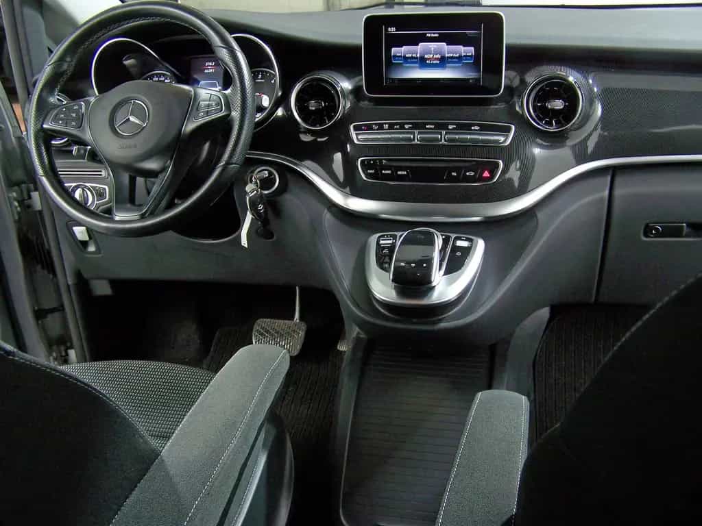 Mercedes-Benz V 220 d RISE kompakt 1.HAND+NAVI+BETT+PDC+KAM 07/2019-photo-9