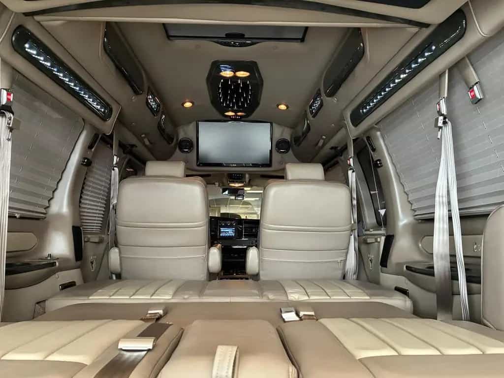 GMC Savana Express 5,3l V8 Explorer Limited SE 10/2014-photo-23