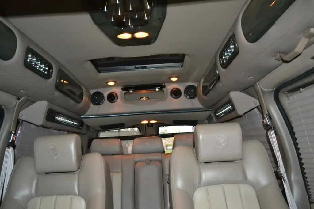 GMC Savana Express 5,3l V8 Explorer Limited SE 10/2014-photo-6