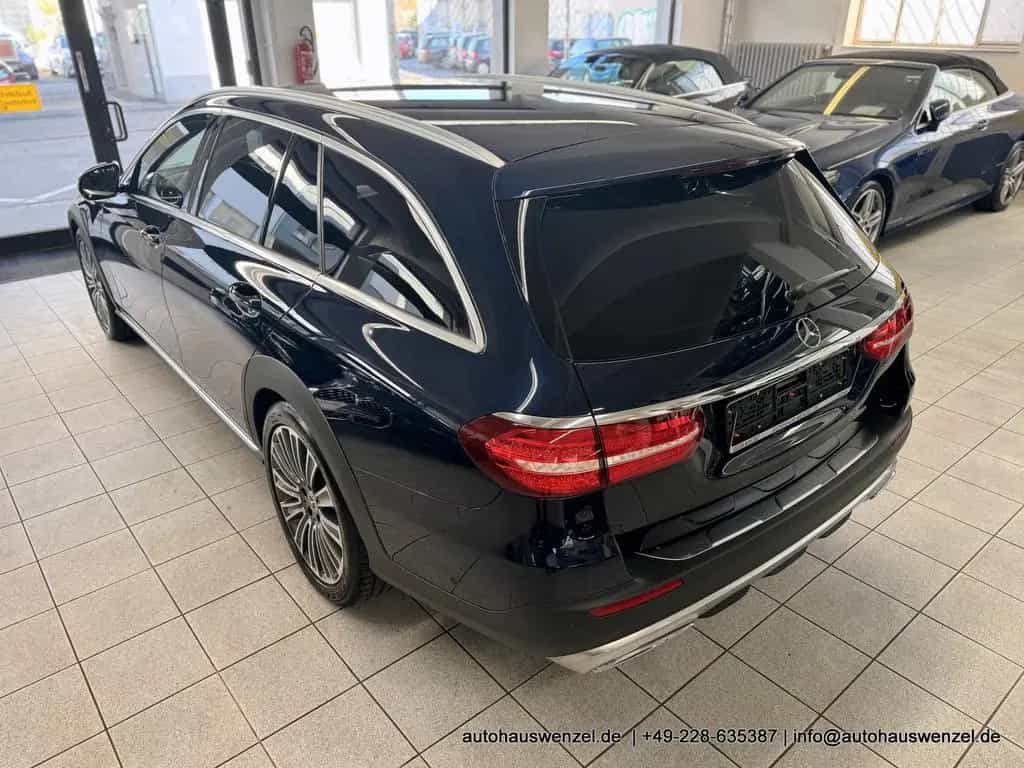 Mercedes-Benz E 220 d 4Matic All-Terrain T-Mod. DISTRONIC AHK 05/2019-photo-10