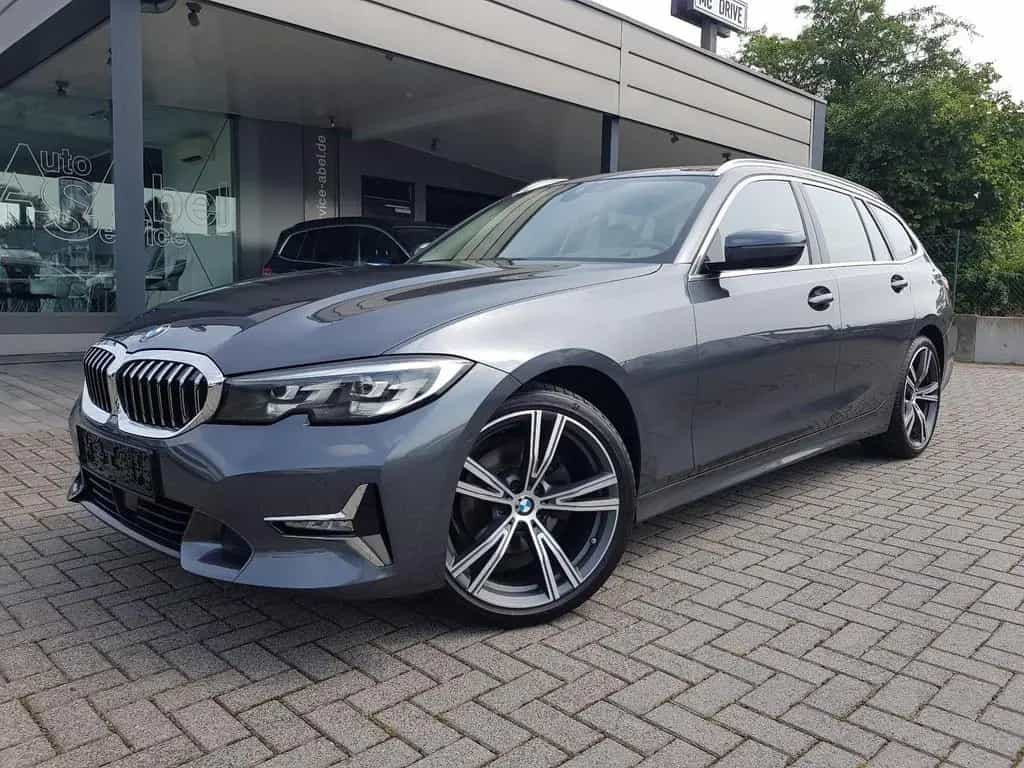 BMW 320 d xDrive TOURING LUXURY LINE LIVE PROF FREUDE 10/2021-photo-1