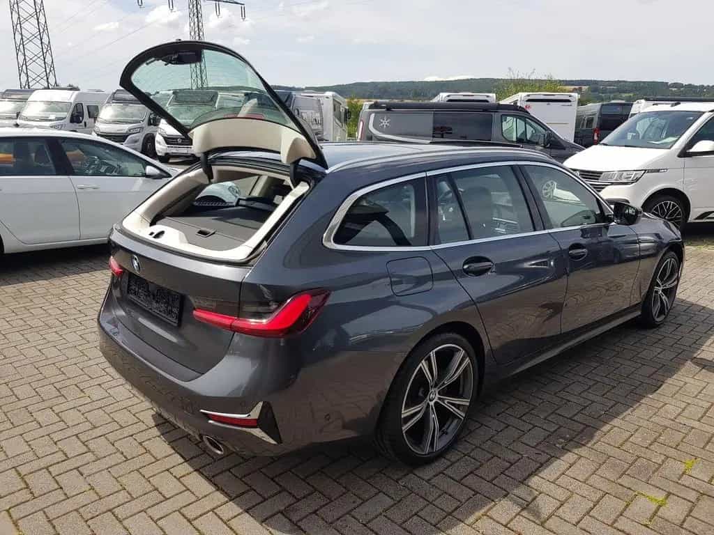 BMW 320 d xDrive TOURING LUXURY LINE LIVE PROF FREUDE 10/2021-photo-5