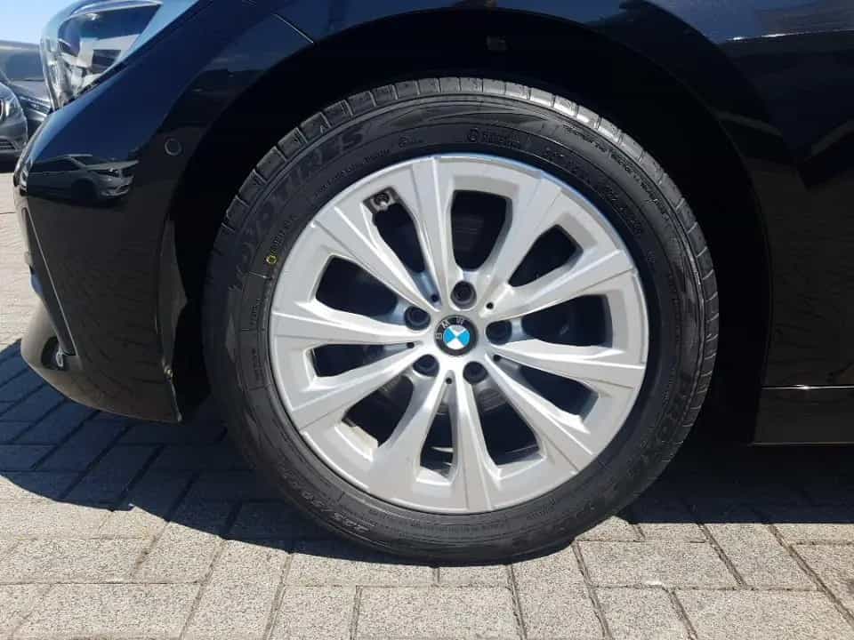 BMW 320 d Touring xDRIVE ADVANTAGE LIVE RFK NAVI LED 11/2021-photo-9