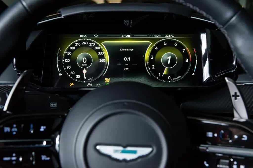 Aston Martin V8 Vantage 4.0 V8 10/2025-photo-18