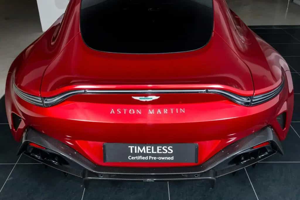 Aston Martin V8 Vantage 4.0 V8 10/2025-photo-45