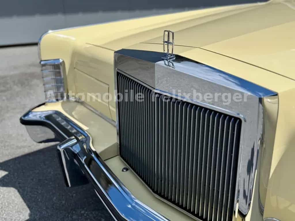 Lincoln Town Car Coupe 1 of 144 with only 35´000miles 07/1977-photo-8