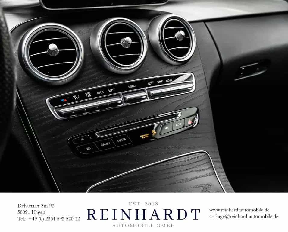 Mercedes-Benz C-Class 250 CABRIOLET AMG LINE/19Z./LED/TOTW/BURMESTER 04/2018-photo-27