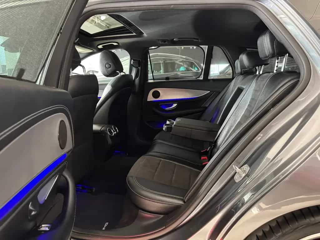 Mercedes-Benz E 250 T 9GT 2X AMG LINE DISTRONIC MEMORY 20 ZOLL 03/2018-photo-12