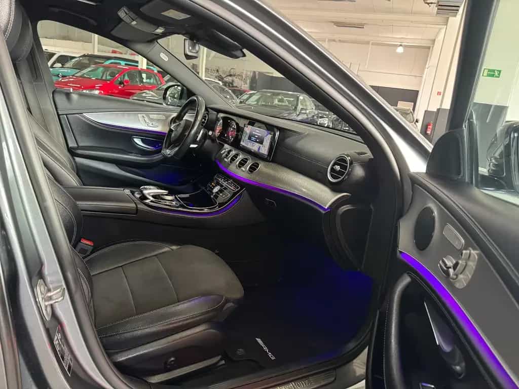 Mercedes-Benz E 250 T 9GT 2X AMG LINE DISTRONIC MEMORY 20 ZOLL 03/2018-photo-16