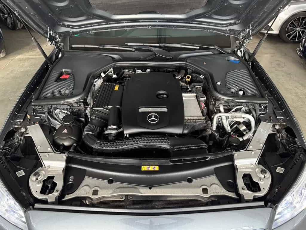 Mercedes-Benz E 250 T 9GT 2X AMG LINE DISTRONIC MEMORY 20 ZOLL 03/2018-photo-23