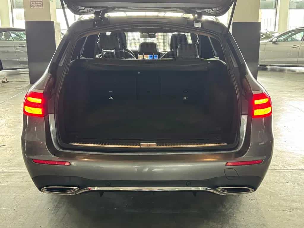 Mercedes-Benz E 250 T 9GT 2X AMG LINE DISTRONIC MEMORY 20 ZOLL 03/2018-photo-24