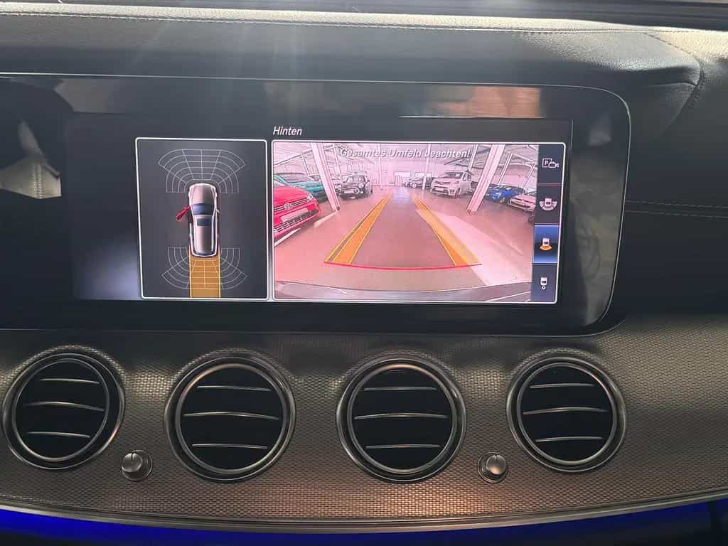 Mercedes-Benz E 250 T 9GT 2X AMG LINE DISTRONIC MEMORY 20 ZOLL 03/2018-photo-35