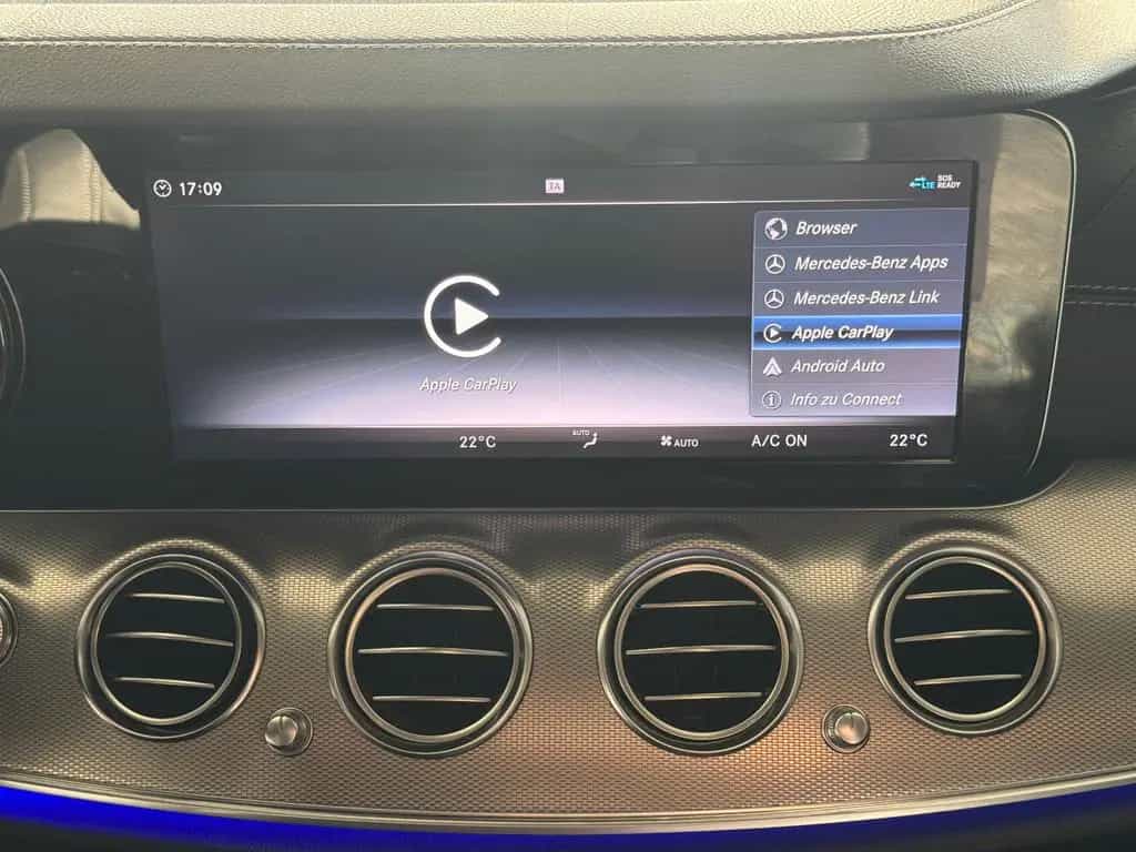 Mercedes-Benz E 250 T 9GT 2X AMG LINE DISTRONIC MEMORY 20 ZOLL 03/2018-photo-39