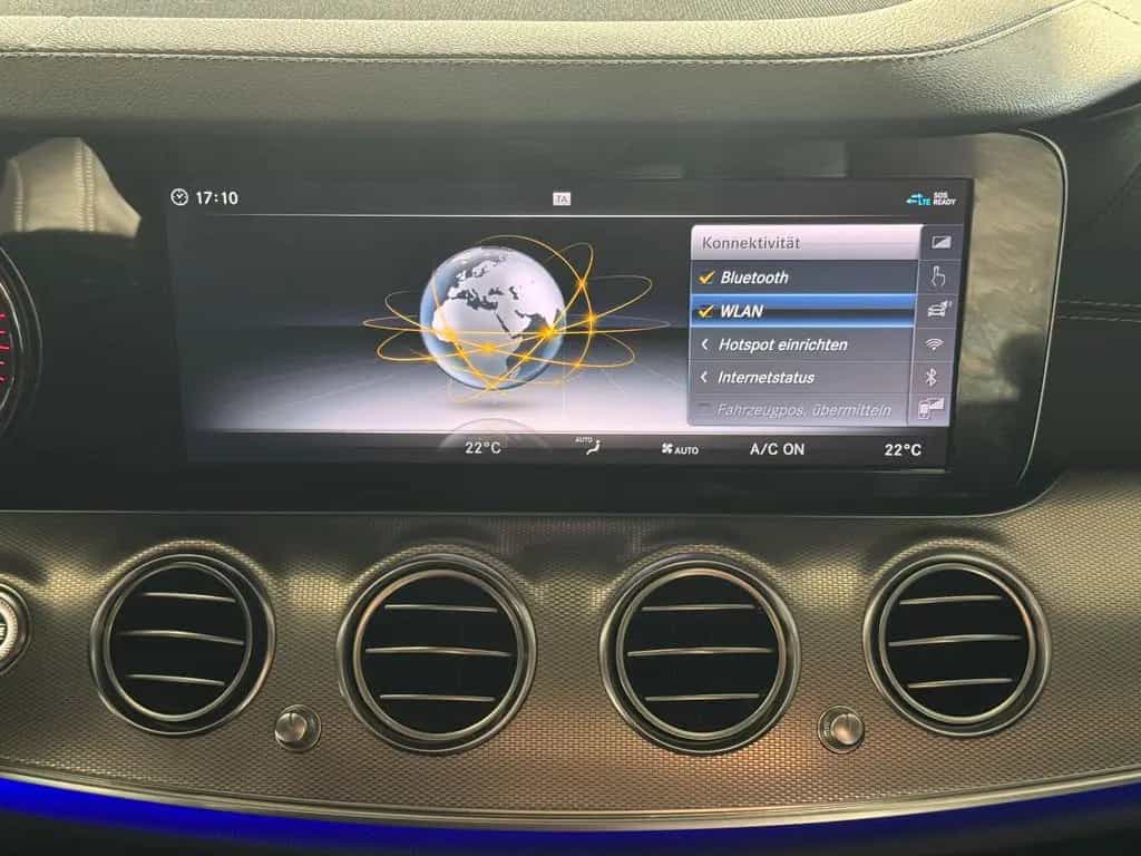 Mercedes-Benz E 250 T 9GT 2X AMG LINE DISTRONIC MEMORY 20 ZOLL 03/2018-photo-40