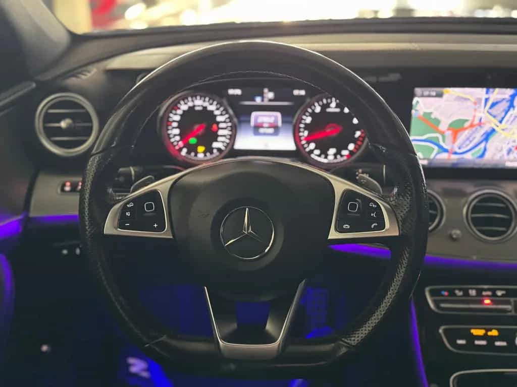 Mercedes-Benz E 250 T 9GT 2X AMG LINE DISTRONIC MEMORY 20 ZOLL 03/2018-photo-42