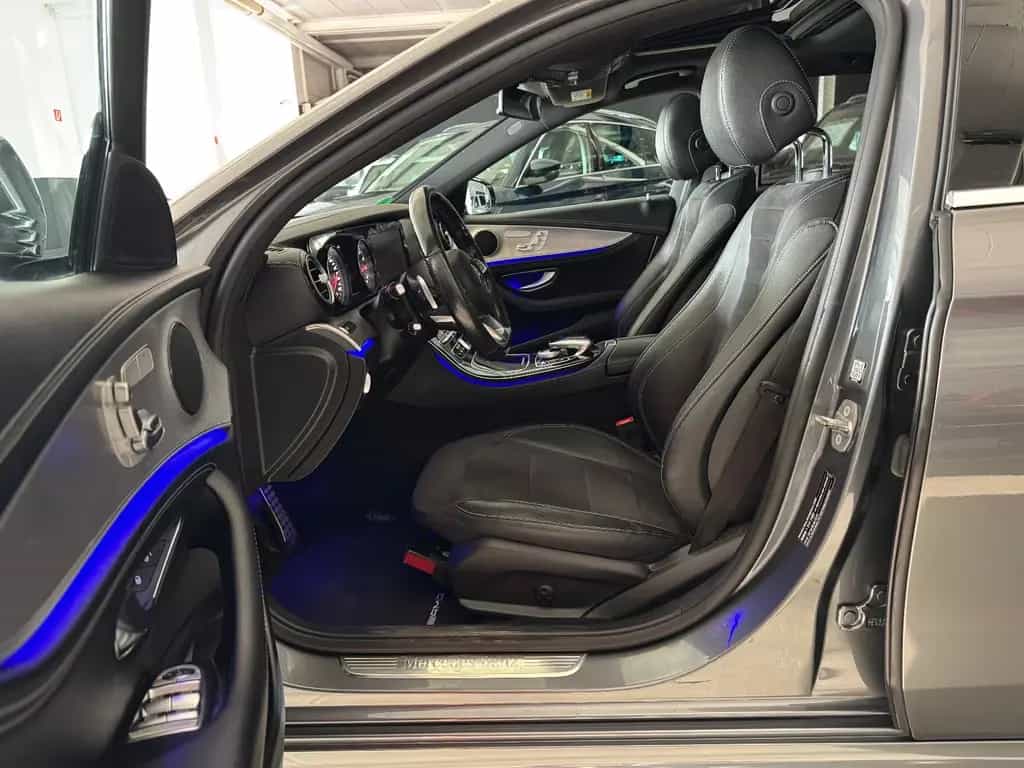 Mercedes-Benz E 250 T 9GT 2X AMG LINE DISTRONIC MEMORY 20 ZOLL 03/2018-photo-9