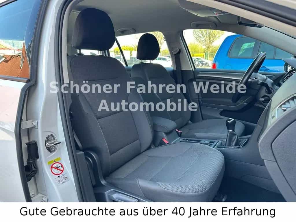 Volkswagen Golf VII Variant Comfortline-Klima-PDC-AHK-SHZ 03/2018-photo-14
