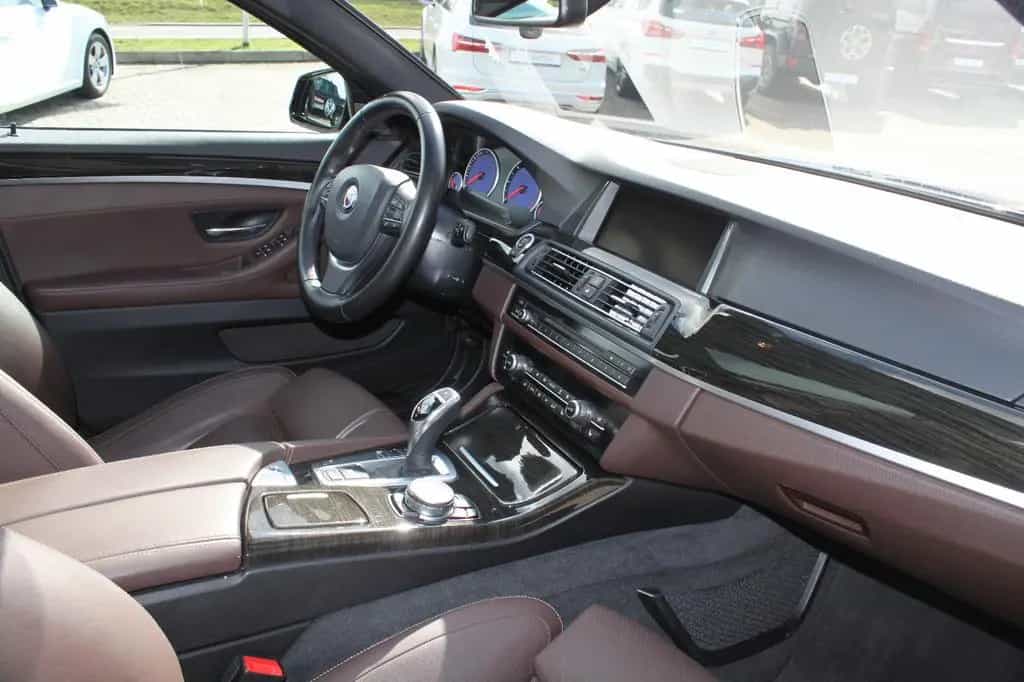 ALPINA D5 3.0 Bi-Turbo Touring 02/2017-photo-8