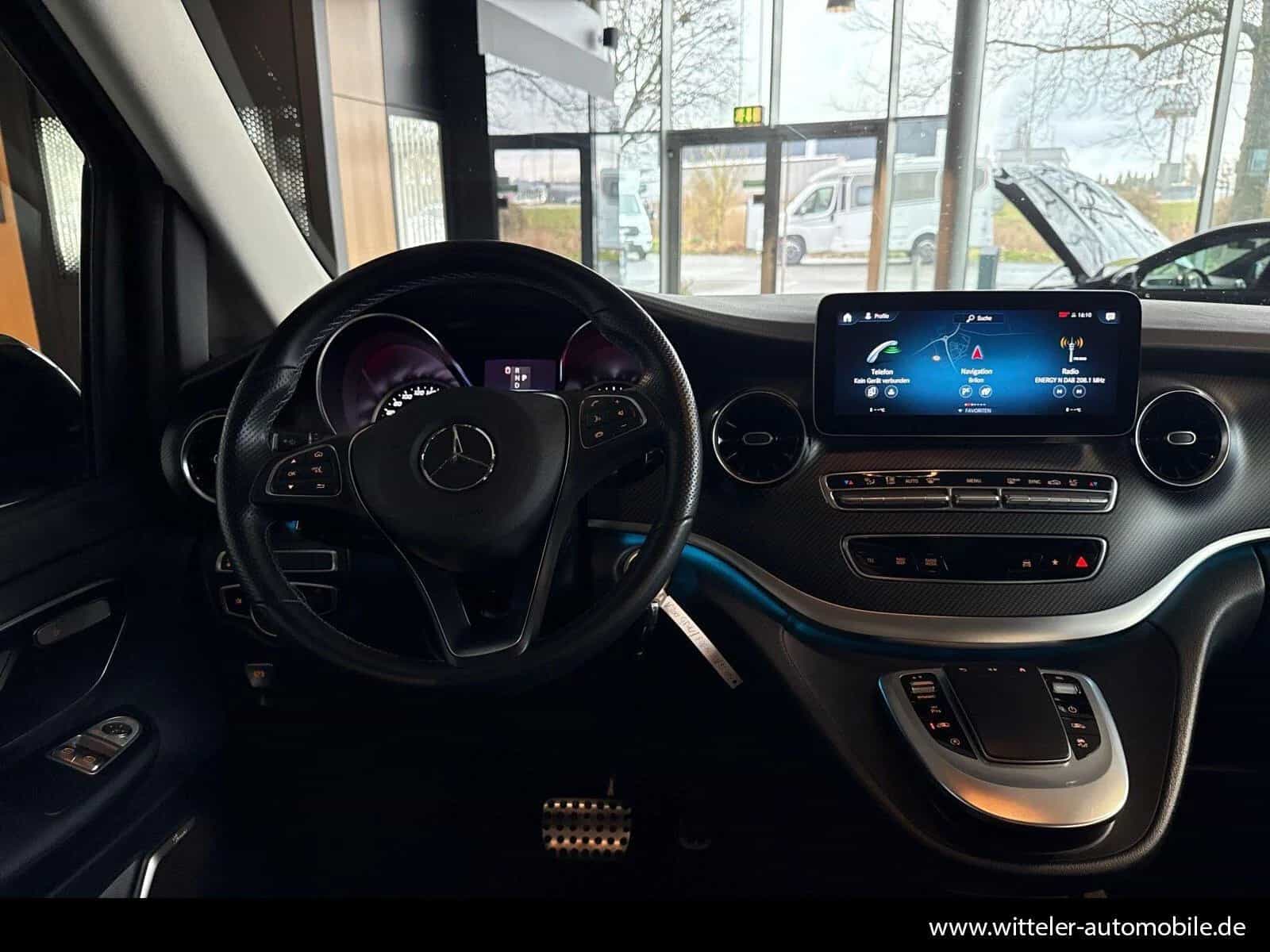 Mercedes-Benz V-Class 300 02/2021-photo-8