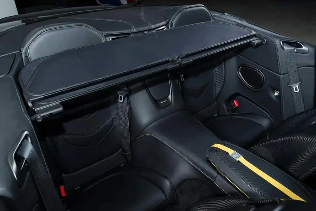 Aston Martin DBS 5.2 V12 Volante 770 Ultimate 08/2023-photo-35