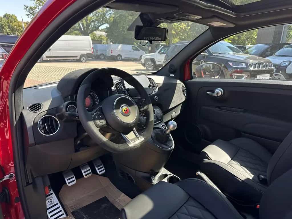 Abarth 695 Navi/Beats/Klimaautomatik 08/2023-photo-10
