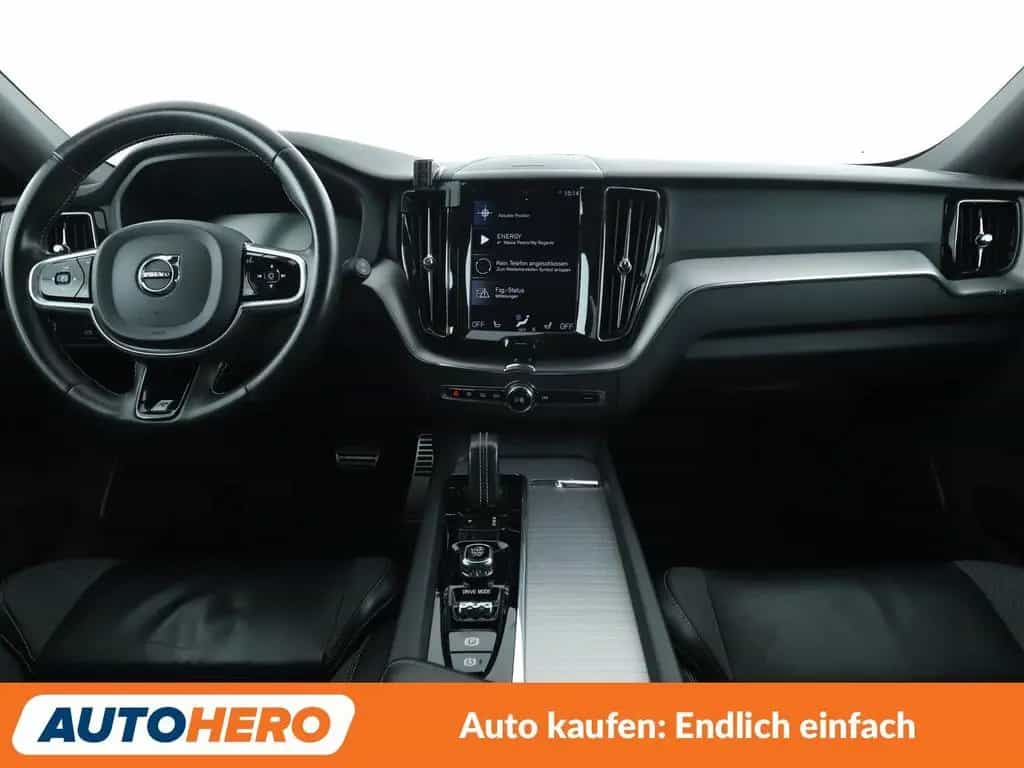 Volvo XC60 2.0 B5 Diesel R-Design AWD Aut.*NAV*TEMP* 02/2020-photo-10
