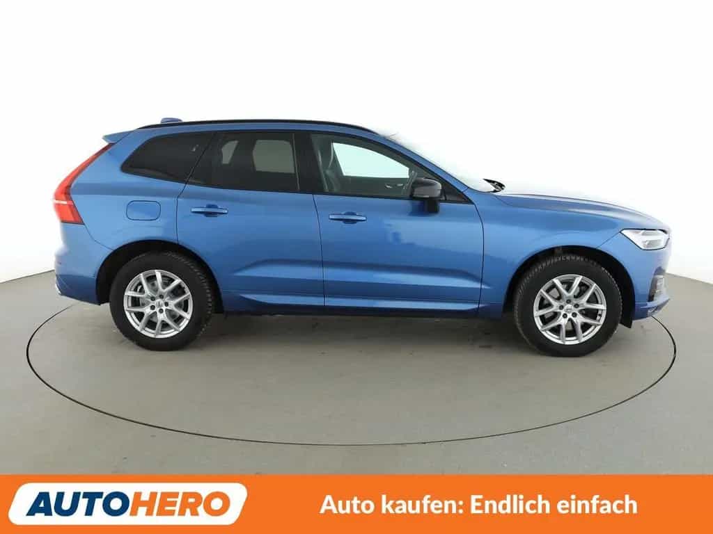 Volvo XC60 2.0 B5 Diesel R-Design AWD Aut.*NAV*TEMP* 02/2020-photo-5