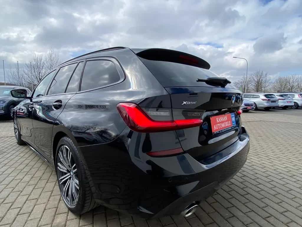 BMW 320 Touring 320 d xDrive M Sport-Paket / Mega Voll / 10/2019-photo-2