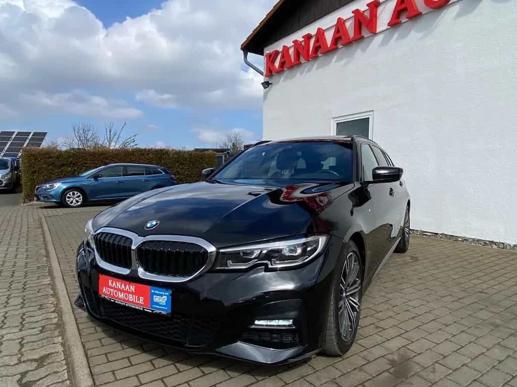 BMW 320 Touring 320 d xDrive M Sport-Paket / Mega Voll / 10/2019-photo-3
