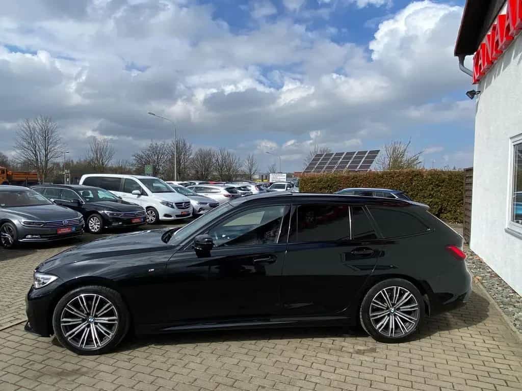 BMW 320 Touring 320 d xDrive M Sport-Paket / Mega Voll / 10/2019-photo-30