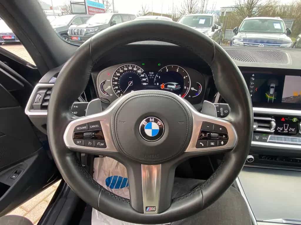 BMW 320 Touring 320 d xDrive M Sport-Paket / Mega Voll / 10/2019-photo-43