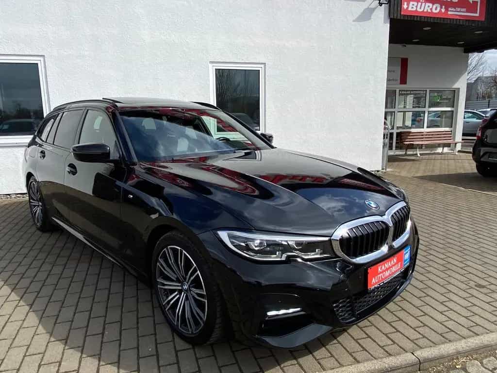 BMW 320 Touring 320 d xDrive M Sport-Paket / Mega Voll / 10/2019-photo-5
