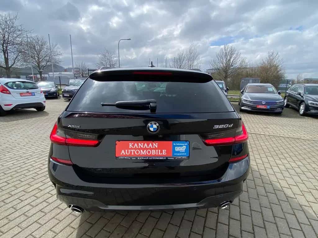 BMW 320 Touring 320 d xDrive M Sport-Paket / Mega Voll / 10/2019-photo-8