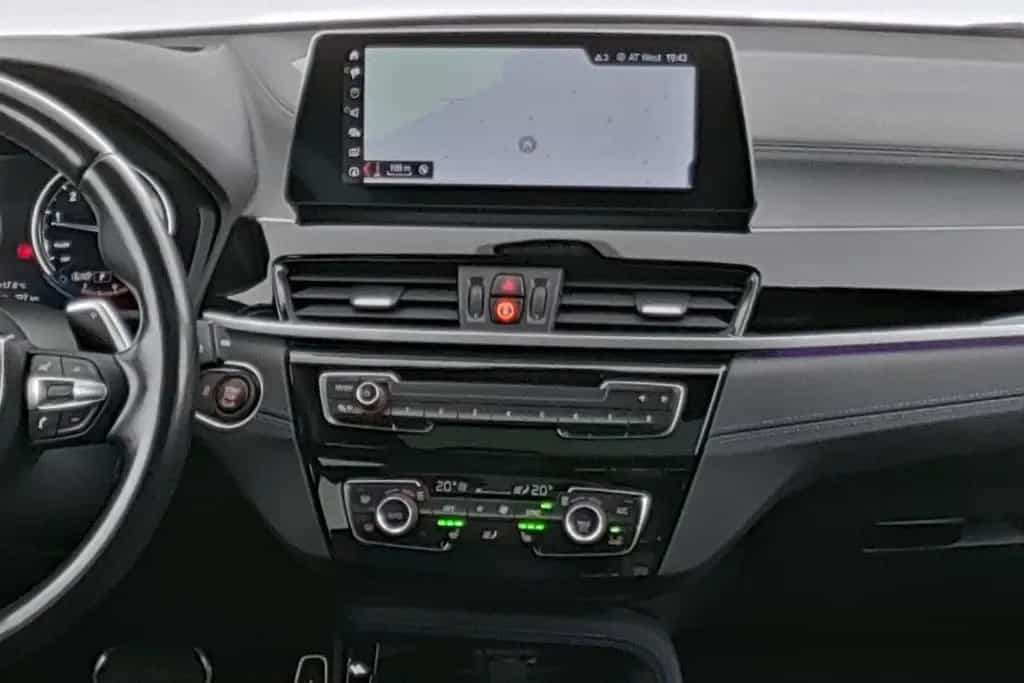 BMW X2 sDrive 20i M Sport X|HeadUp|NAV|PANO|SHZ|HiFi 03/2023-photo-11