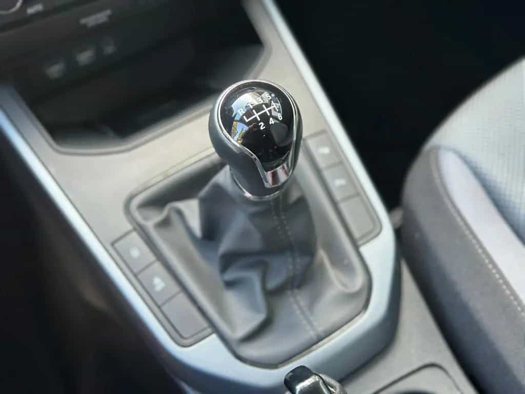 Seat Arona Style 1.0TSI NAVI FULL LINK PDC 2.HD 09/2019-photo-18
