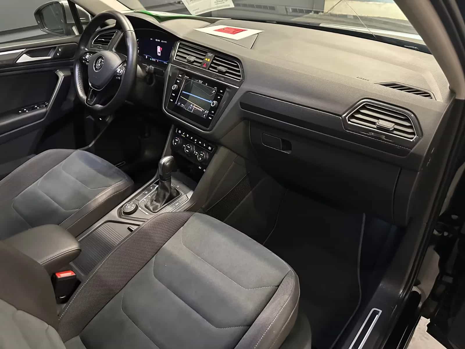 Volkswagen Tiguan Allspace 09/2021-photo-13