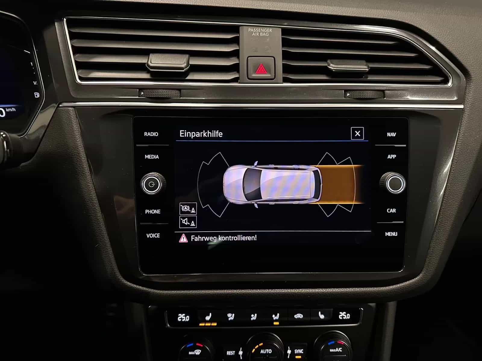 Volkswagen Tiguan Allspace 09/2021-photo-20