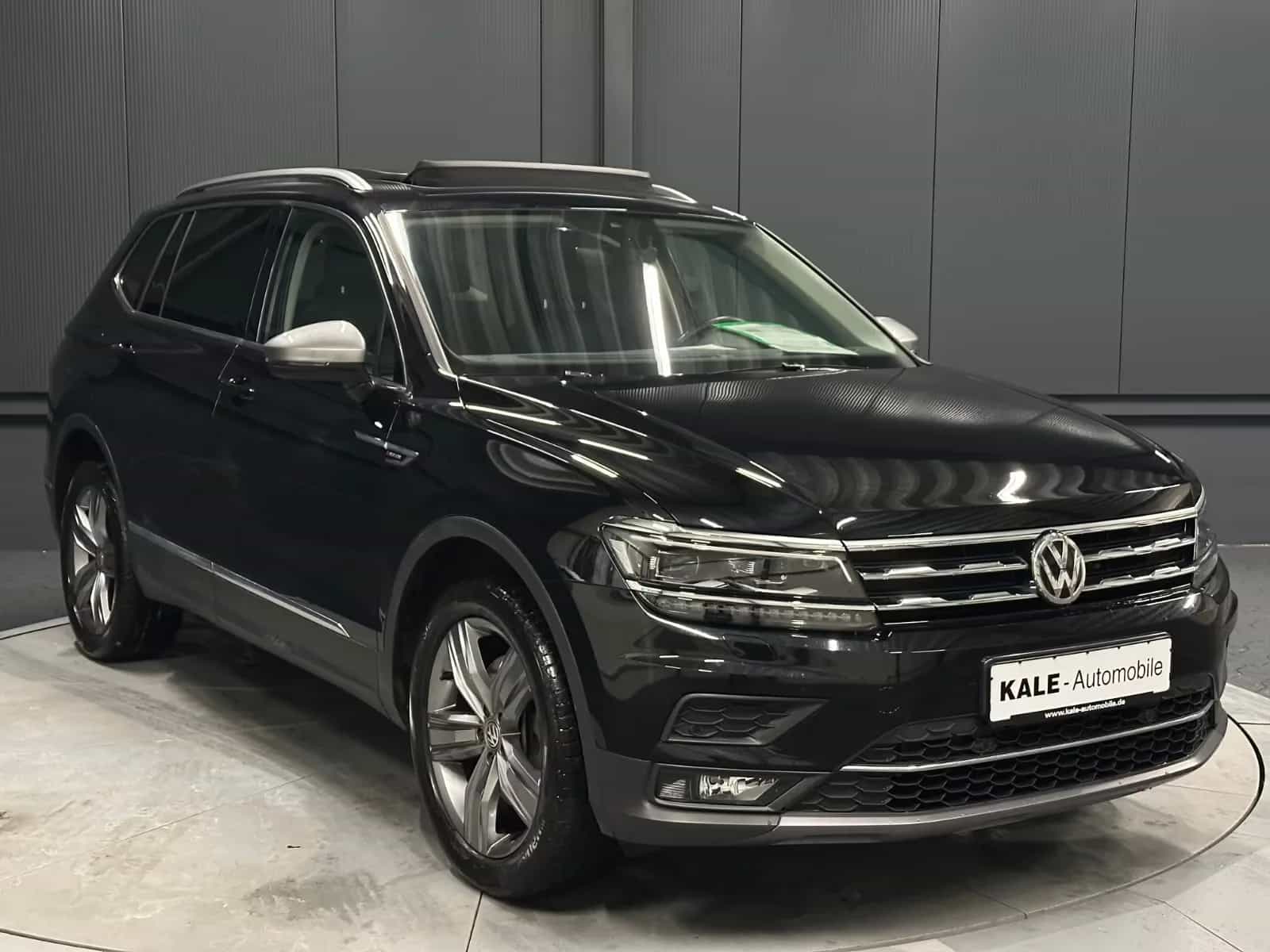 Volkswagen Tiguan Allspace 09/2021-photo-9