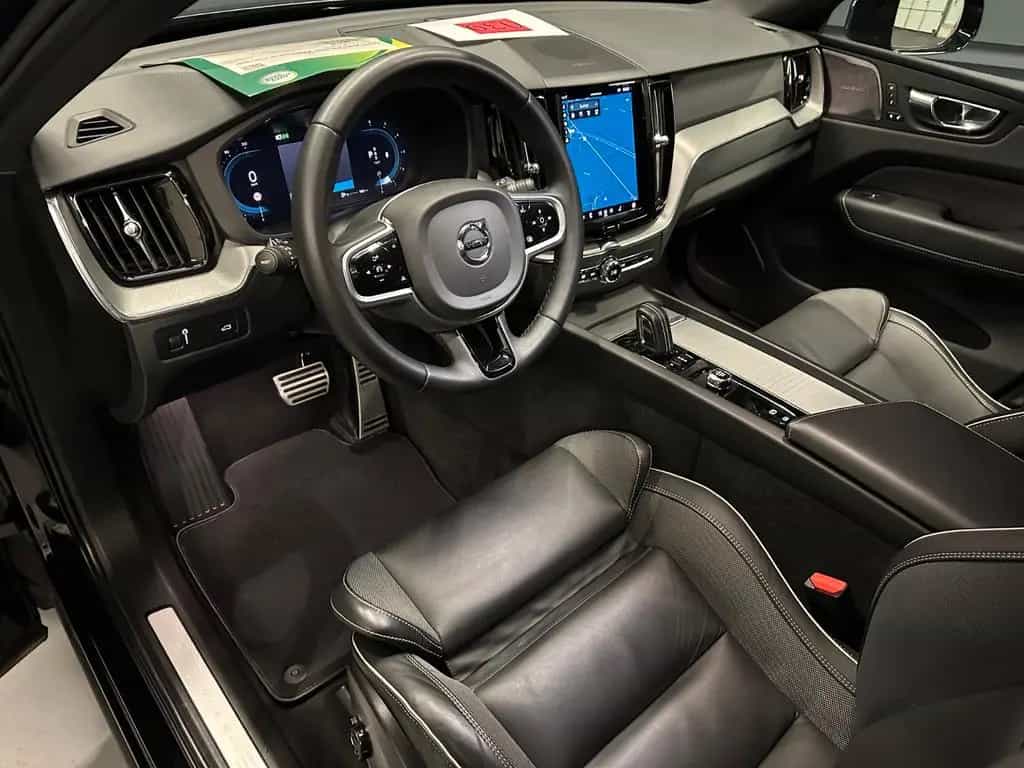 Volvo XC60 R-Design AWD *19Zoll*AHK*360°*Harman/Kardon 03/2022-photo-15