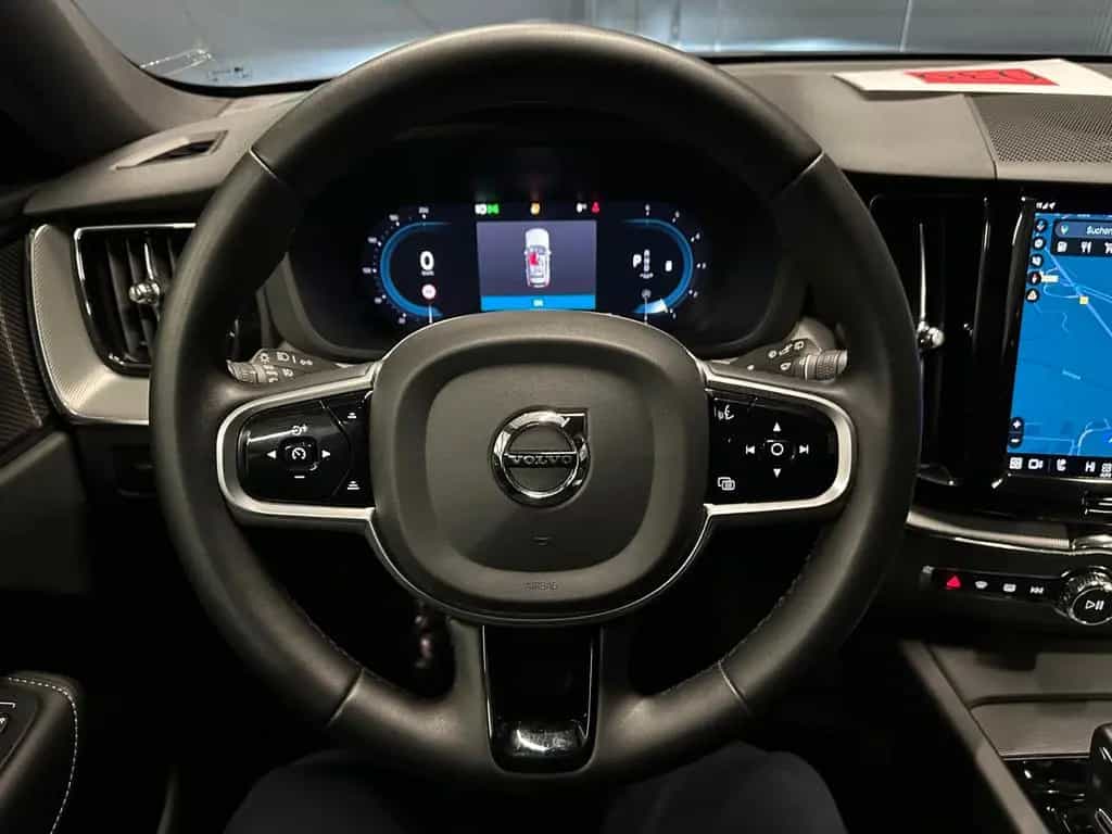 Volvo XC60 R-Design AWD *19Zoll*AHK*360°*Harman/Kardon 03/2022-photo-16