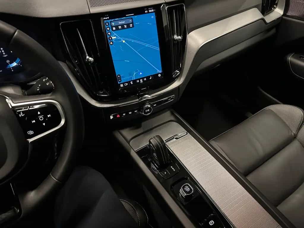 Volvo XC60 R-Design AWD *19Zoll*AHK*360°*Harman/Kardon 03/2022-photo-18