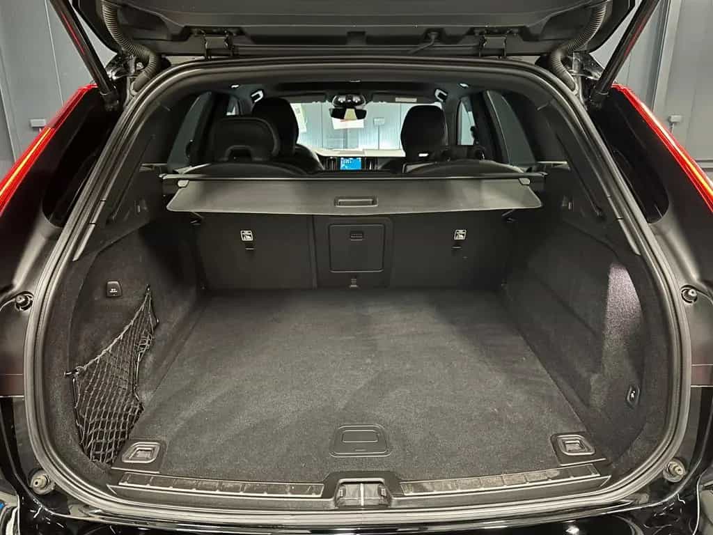 Volvo XC60 R-Design AWD *19Zoll*AHK*360°*Harman/Kardon 03/2022-photo-25