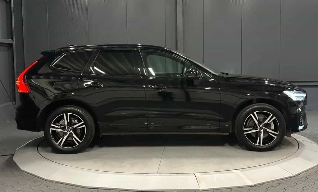 Volvo XC60 R-Design AWD *19Zoll*AHK*360°*Harman/Kardon 03/2022-photo-5