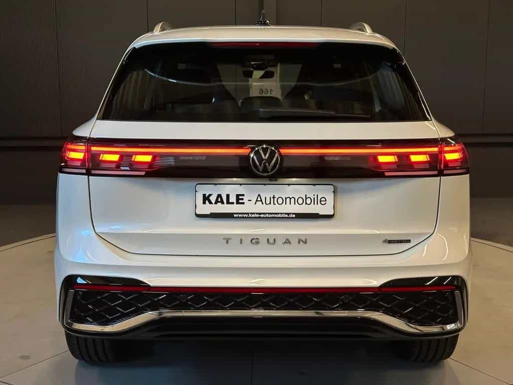 Volkswagen Tiguan 2.0 TDI 4Motion R-Line*19Zoll*AHK*Standhz 06/2024-photo-3