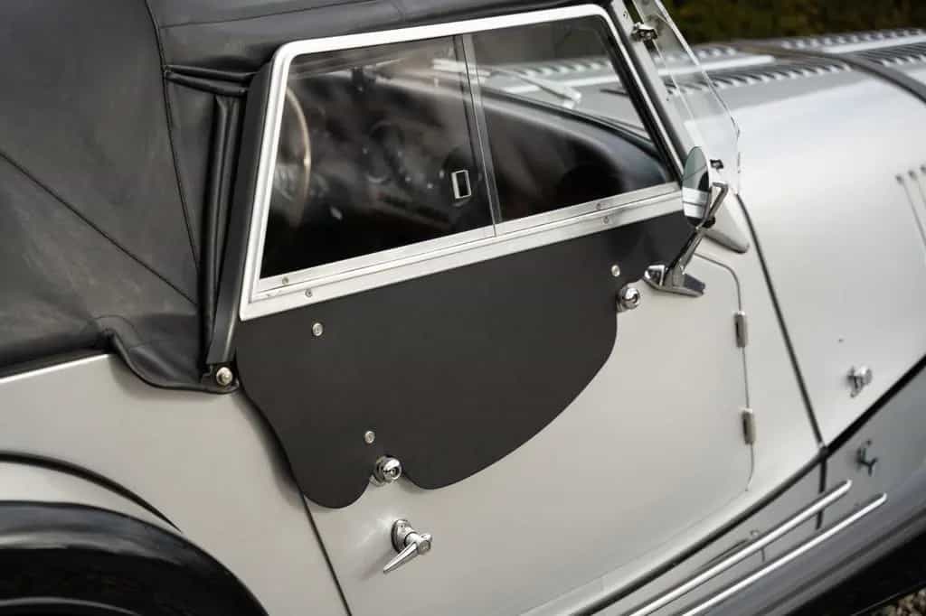 Morgan 4/4 2.0l Duratec 05/2010-photo-13