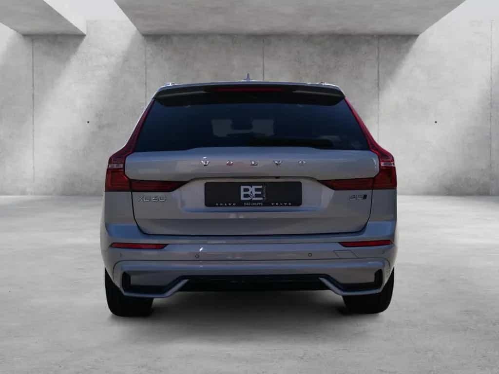 Volvo XC60 B5 Ultimate Dark AWD FACEL. LED AHK STANDHZ 03/2023-photo-4
