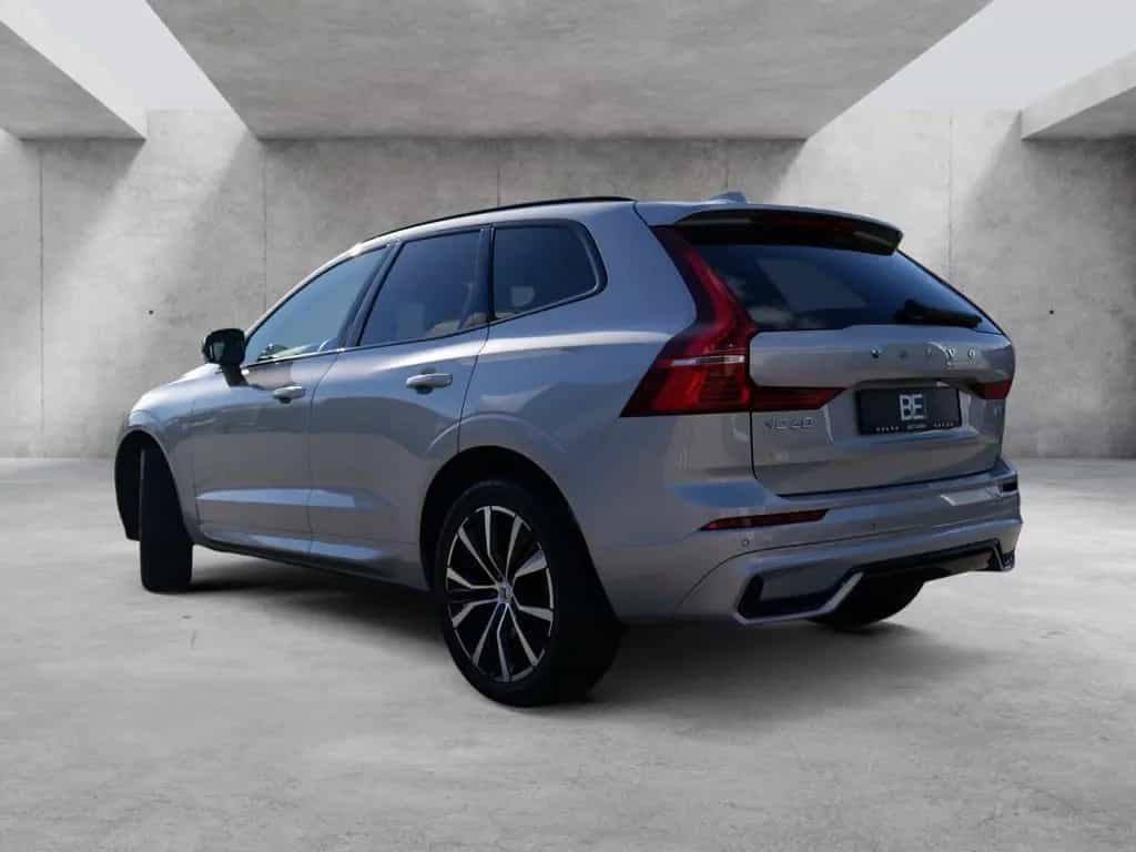 Volvo XC60 B5 Ultimate Dark AWD FACEL. LED AHK STANDHZ 03/2023-photo-5