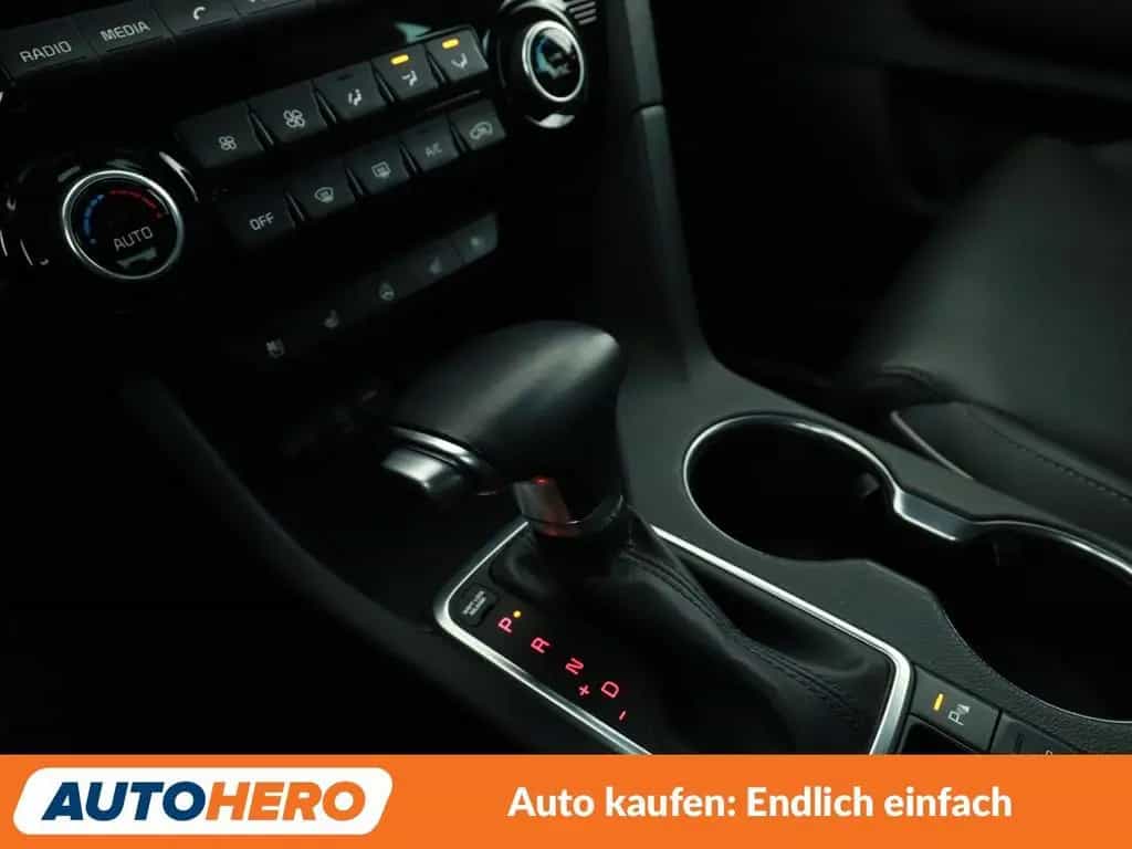 Kia Sportage 1.6 TGDI GT Line 4WD Aut*NAVI*XENON*CAM 04/2018-photo-26